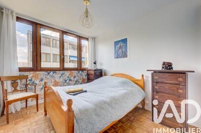 Appartement - 97 m² - 5 pièces