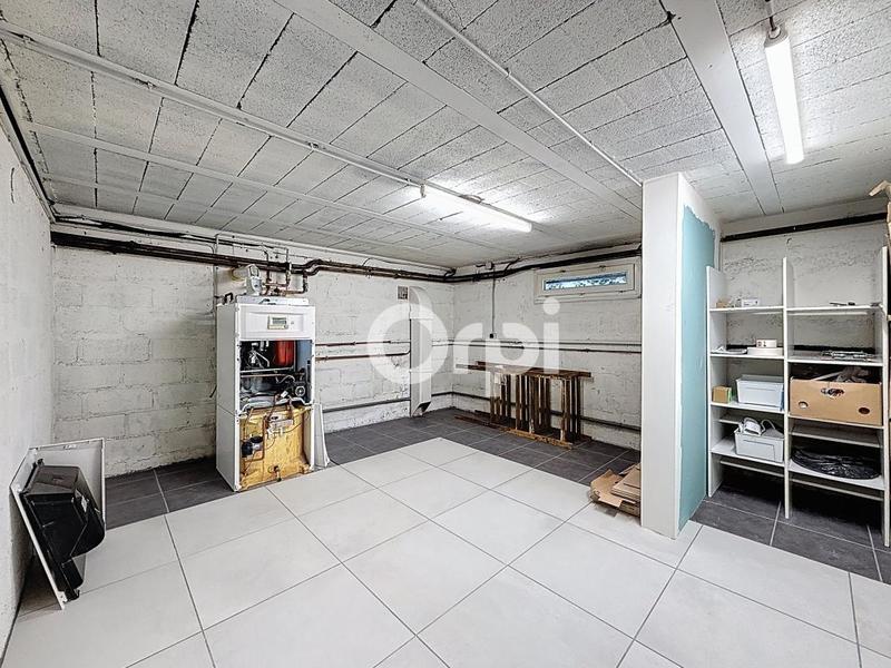 Maison - 140 m² - 7 pièces