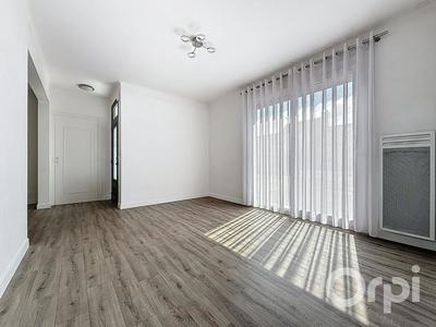 Maison - 79 m² - 3 pièces