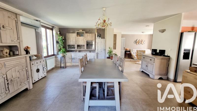 Maison - 198 m² - 6 pièces