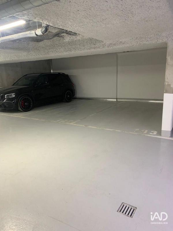 Parking - 13 m²