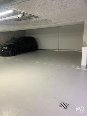 Parking - 13 m²