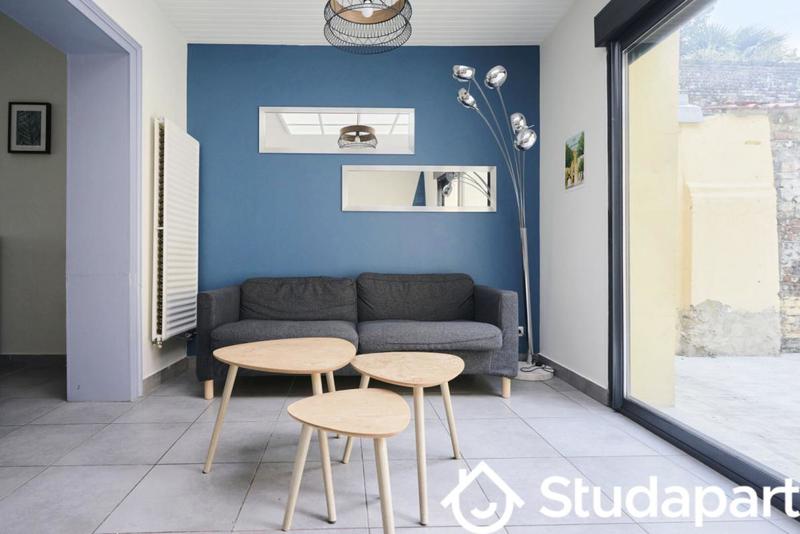 Chambre - 13 m² - 1 pièce