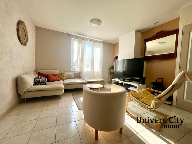 Maison - 143 m² - 4 pièces