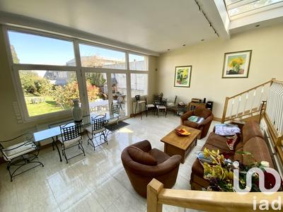 Maison - 160 m² - 7 pièces