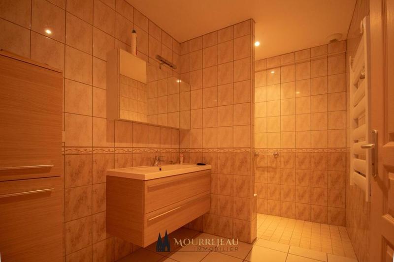 Maison de ville - 480 m² - 19 pièces