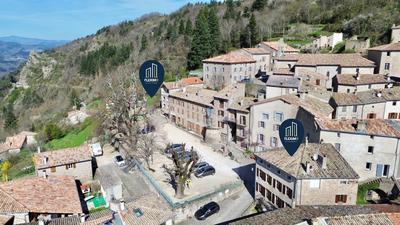 Maison - 157 m² - 8 pièces