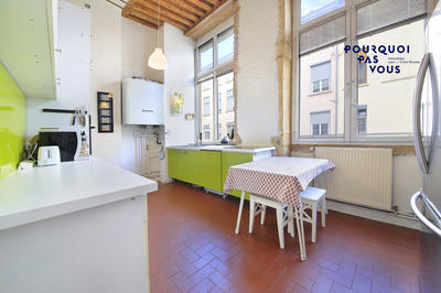 Appartement - 172 m² - 6 pièces