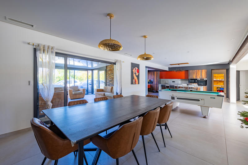 Maison - 177 m² - 5 pièces