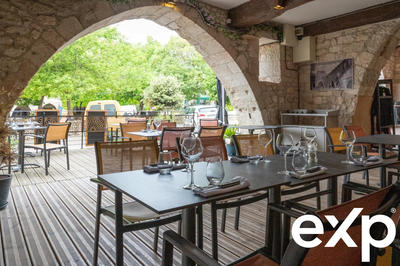 Fonds de commerce - 229 m²