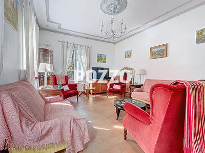 Maison - 159 m² - 6 pièces