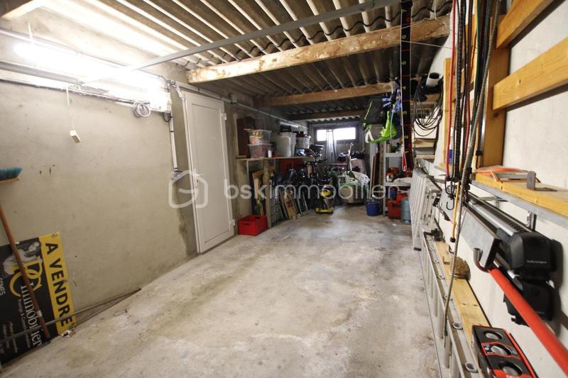 Maison traditionnelle - 85 m² - 3 pièces