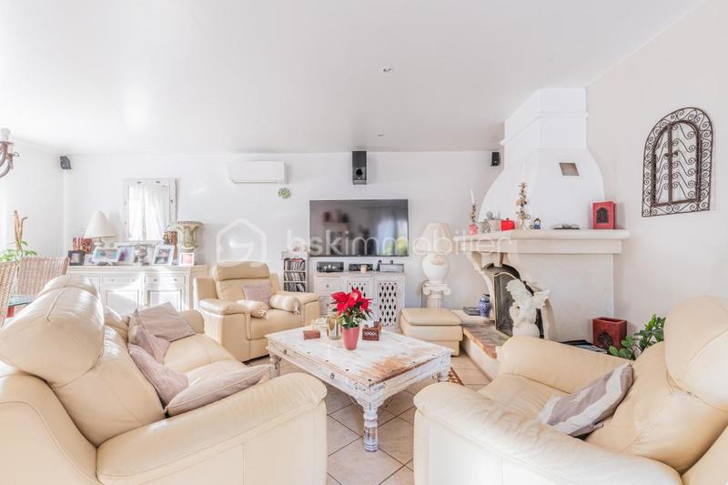 Maison - 163 m² - 5 pièces