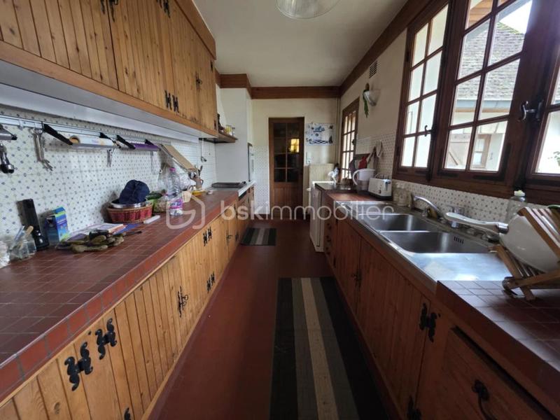 Maison traditionnelle - 142 m² - 5 pièces