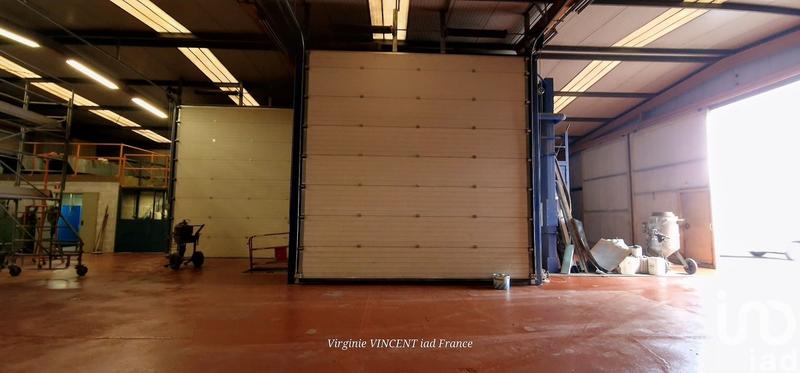 Local commercial - 894 m²