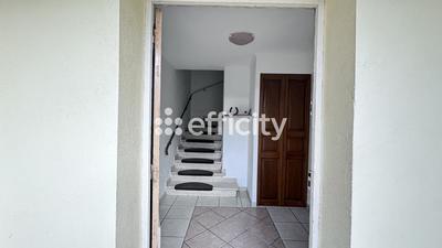 Villa - 145 m² - 6 pièces