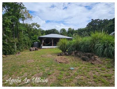 Terrain constructible - 1 043 m²