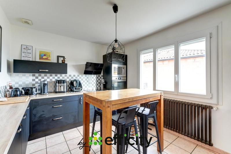 Villa - 130 m² - 6 pièces