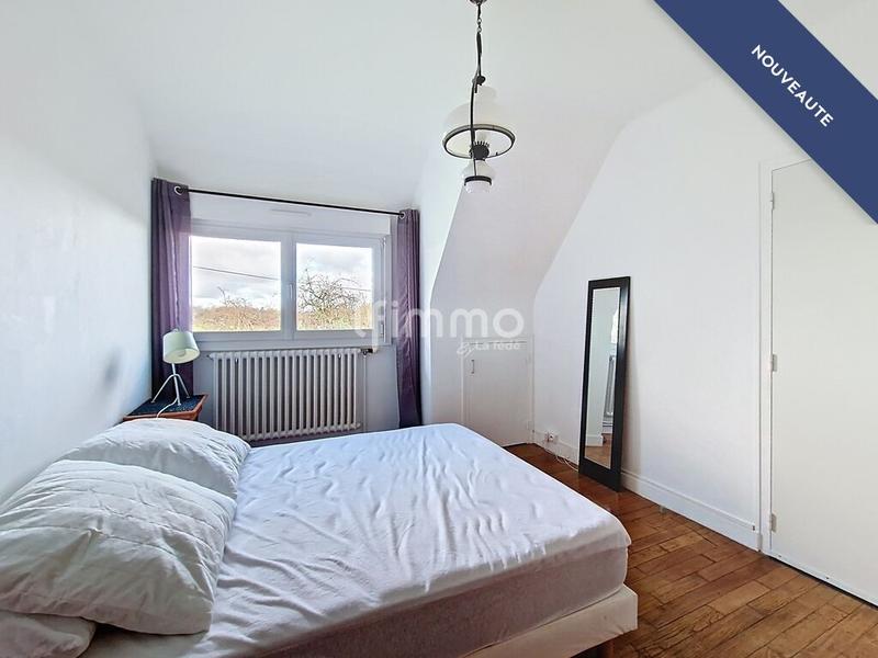 Maison - 140 m² - 6 pièces