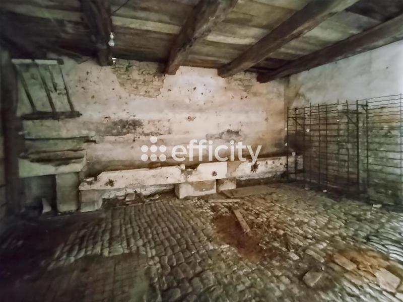 Maison - 282 m² - 4 pièces