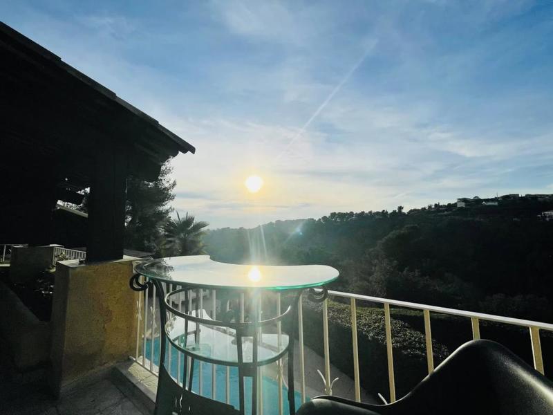 Villa - 179 m² - 5 pièces