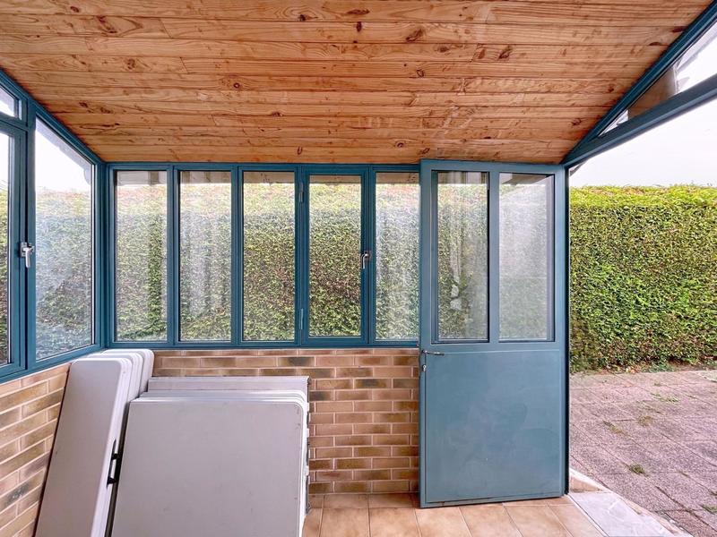 Maison - 96 m² - 5 pièces