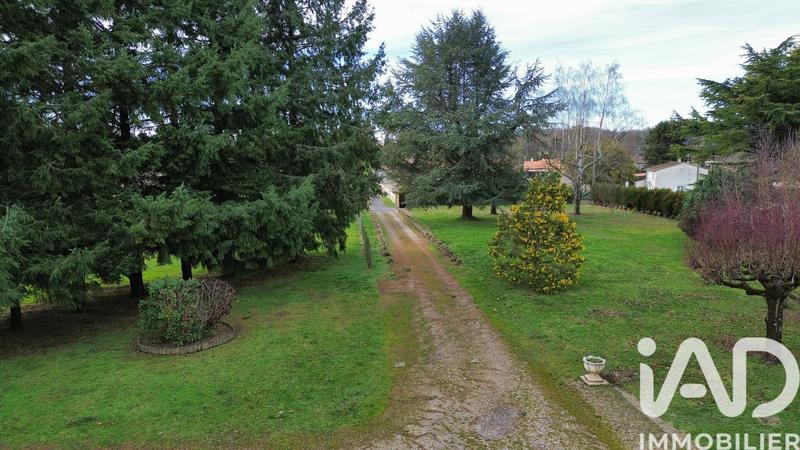 Maison - 287 m² - 8 pièces