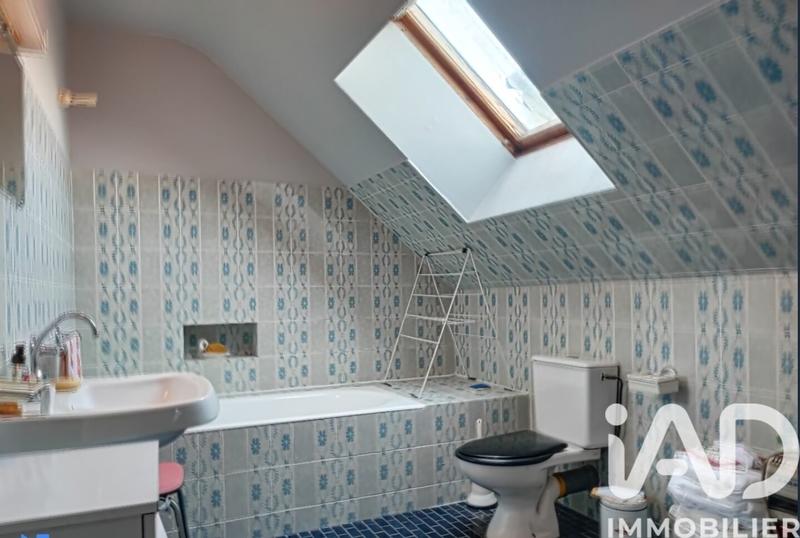 Maison - 95 m² - 4 pièces