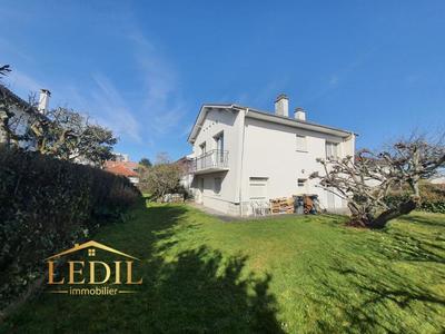 Maison - 126 m² - 6 pièces