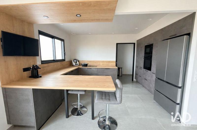 Maison - 105 m² - 4 pièces