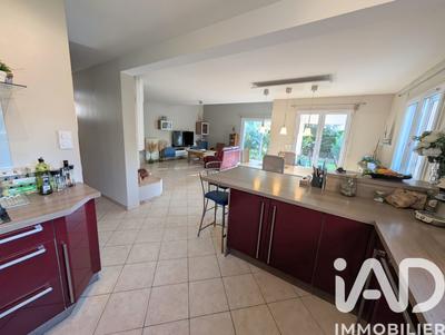 Maison - 109 m² - 5 pièces