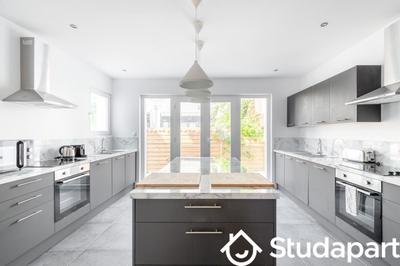 Chambre - 15 m² - 1 pièce