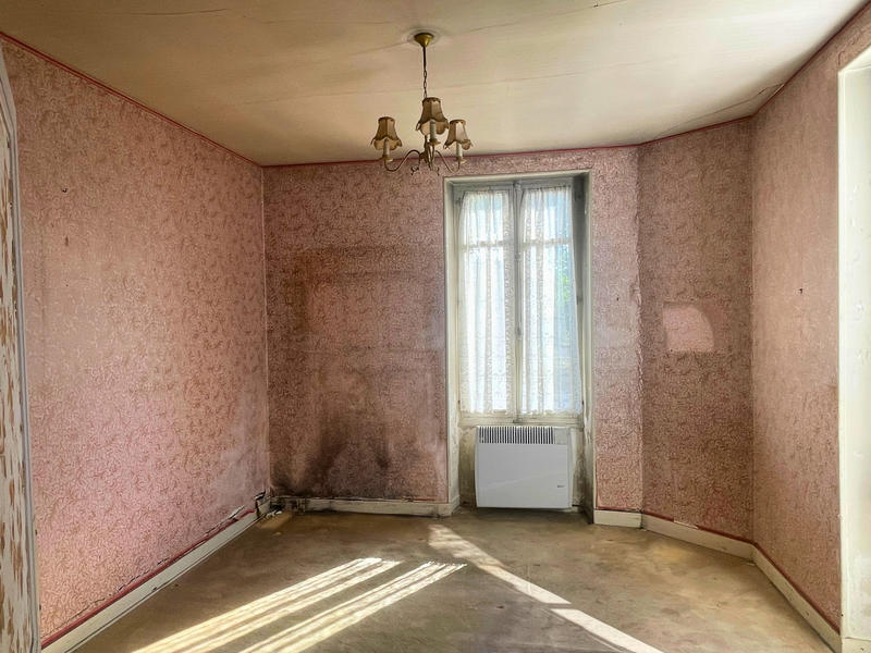 Maison - 64 m² - 4 pièces