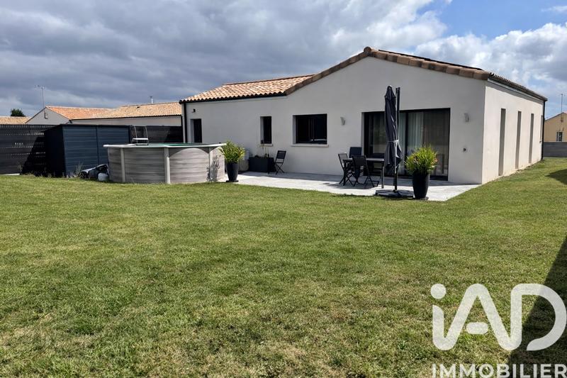 Maison - 90 m² - 4 pièces