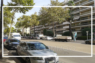 Parking / Garage - 13 m²