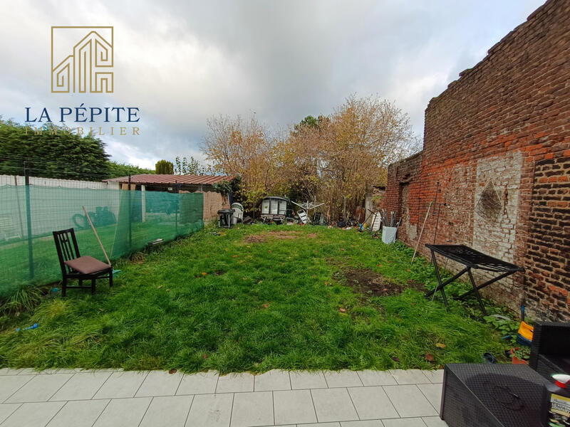 Maison - 98 m² - 5 pièces