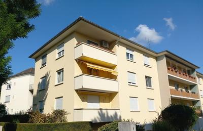 Appartement - 90 m² - 4 pièces