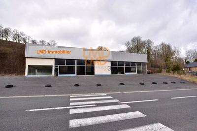 Local commercial - 630 m² - 3 pièces
