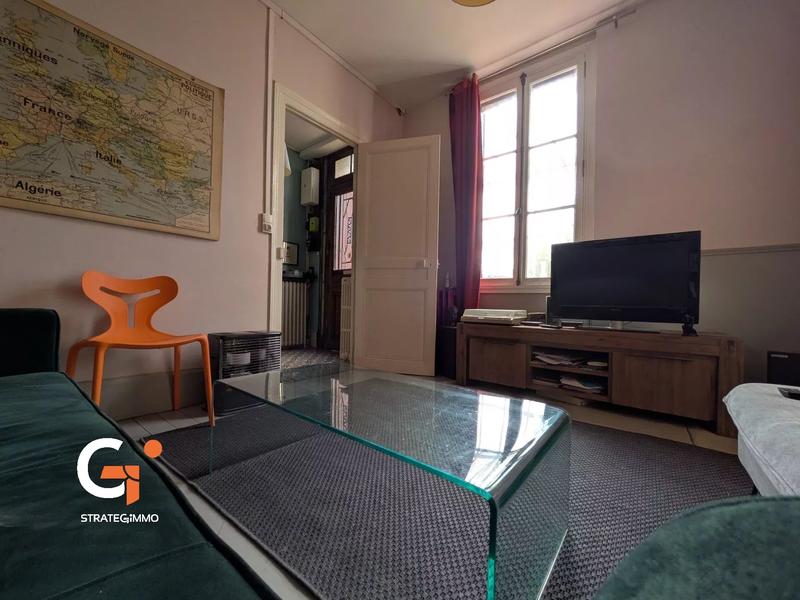 Maison - 100 m² - 6 pièces