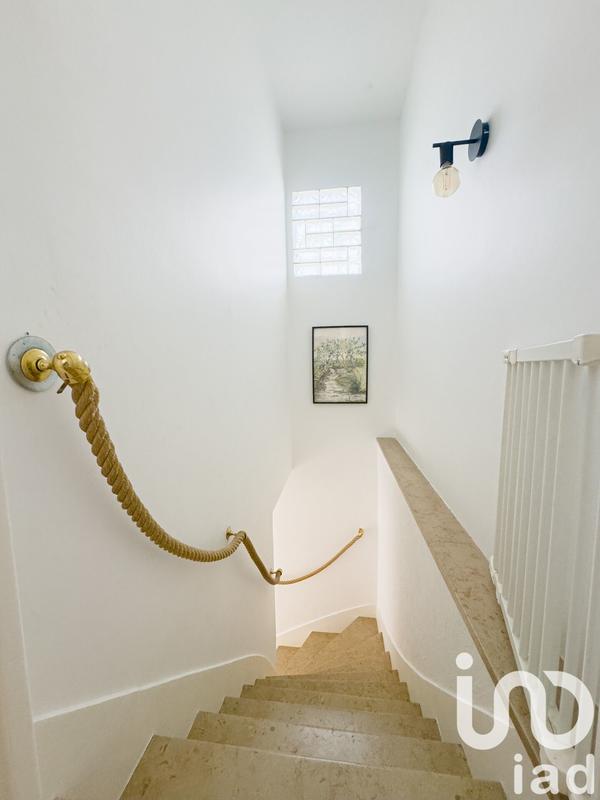 Maison - 262 m² - 10 pièces