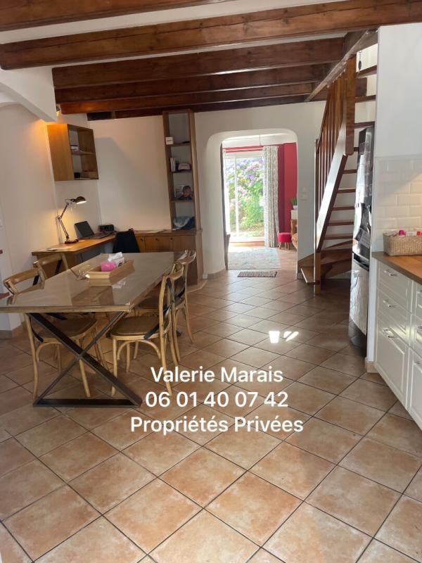 Maison - 99 m² - 5 pièces