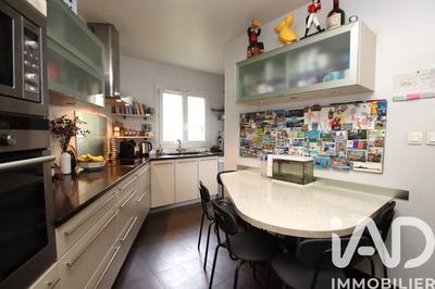 Maison - 115 m² - 6 pièces