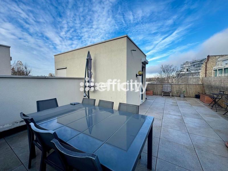 Appartement - 82 m² - 3 pièces