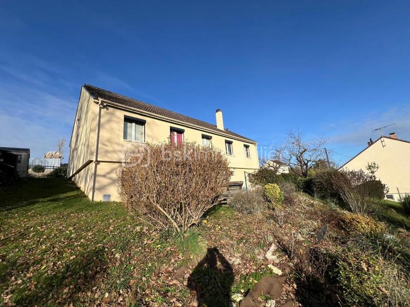 Maison - 127 m² - 7 pièces