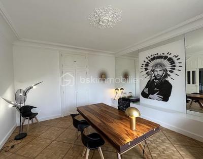 Bureau - 263 m² - 9 pièces