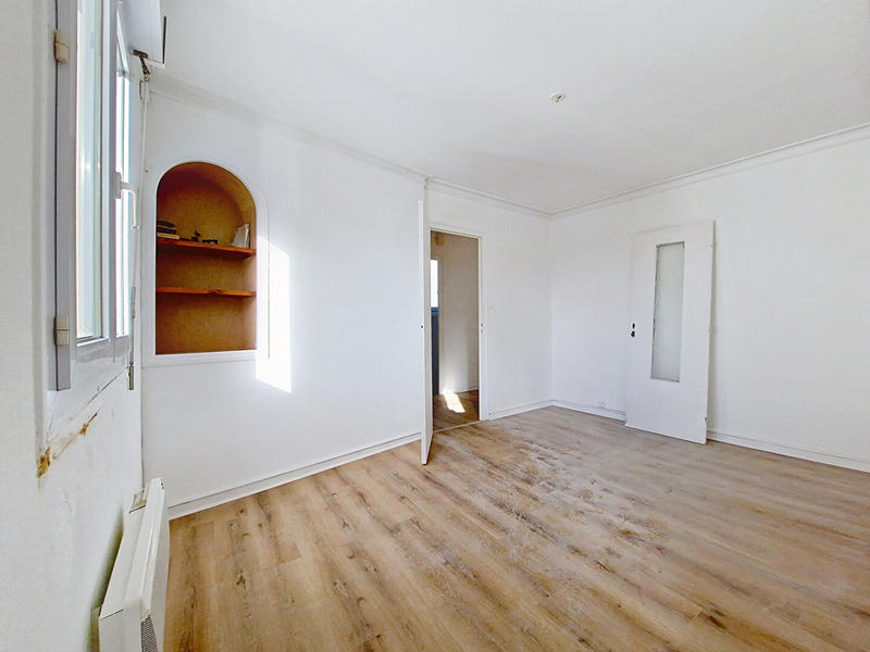 Appartement - 82 m² - 4 pièces