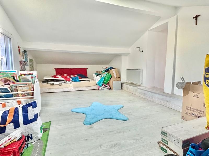 Maison - 123 m² - 4 pièces