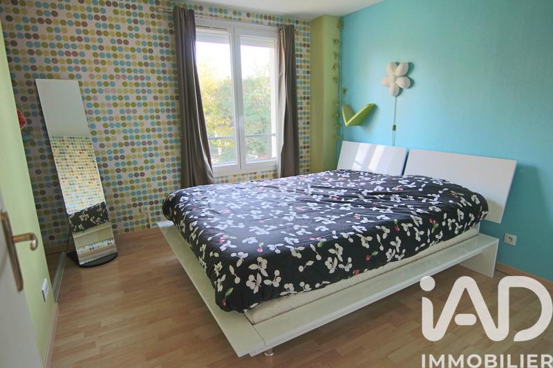 Maison - 96 m² - 5 pièces