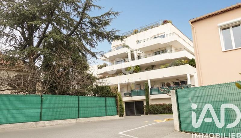 Appartement - 76 m² - 3 pièces