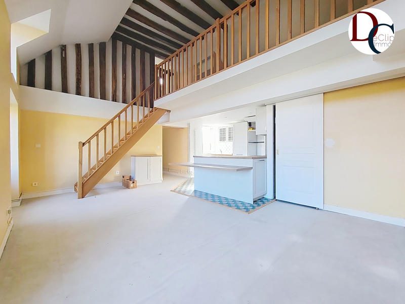 Appartement - 97 m² - 4 pièces